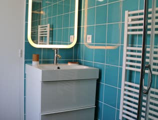 Le Mas du Bessin Chambre d'hôtes Salle de bain douche